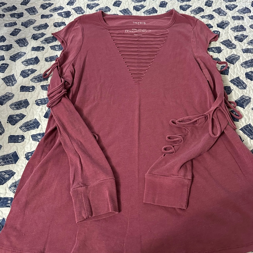 Torrid Classic Fit Burgundy Cut-Out Top